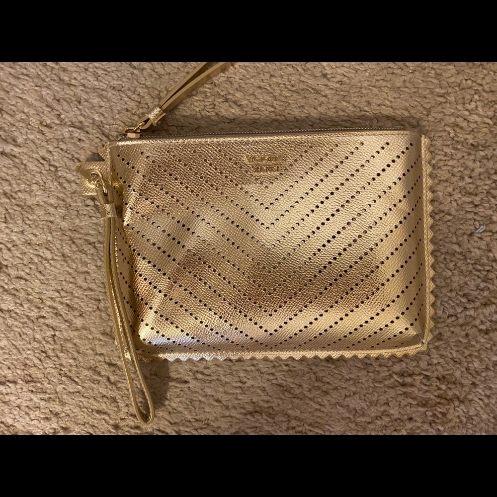 Makeup bag